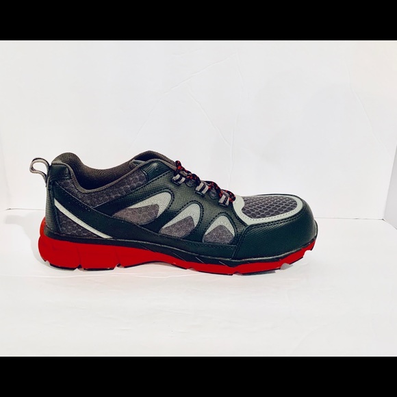 brahma steel toe tennis shoes